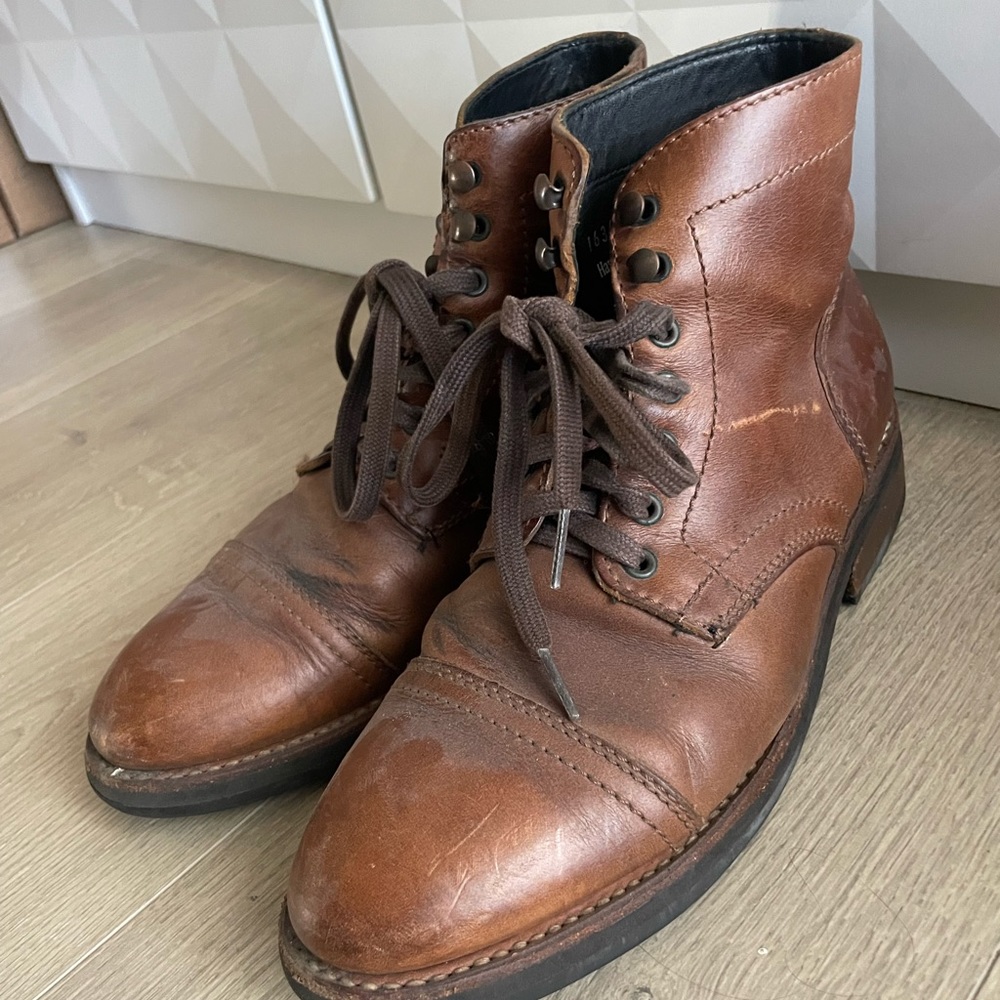 Thursday Boot Co. - Men’s size 6 Leather Ankle Boots